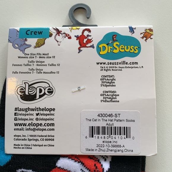 Dr. Seuss Cat in the Hat Black Crew Socks, Unisex - Picture 4 of 4